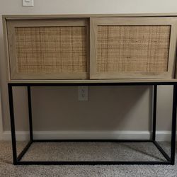 FREE!! Must Go TODAY! TWO NIGHTSTANDS