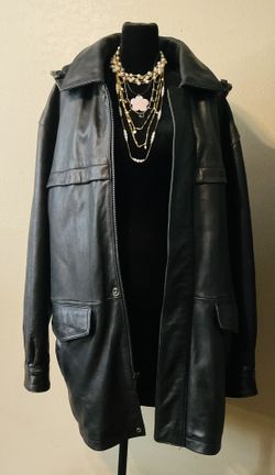Wilson’s Thinsulate ULTRA Insolation Black Leather Jacket With Removable Hood.