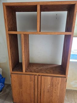 Beautiful oak bookcase