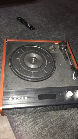 Vintage-Style Record Player Turntable