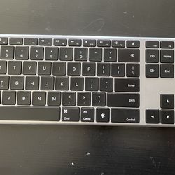 Mac keyboard For Apple Computers Backlit Type-C Charging Numpadj