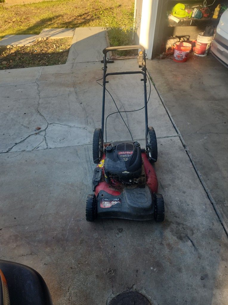 6.5hp 21in Self Propelled Troy Bilt Electric Start Lawn Mower