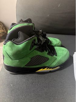 Men’s Jordans size 13