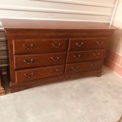 🌹DRESSER  WITH  MIRROR/6 DRAWER -SOLID WOOD-68”W, 20”D, 38” Tall 🌹