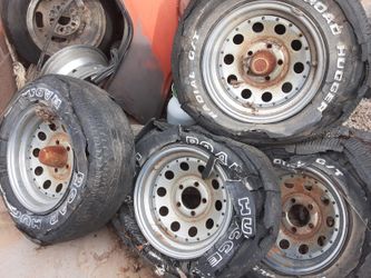 14" Early Mustang wheels