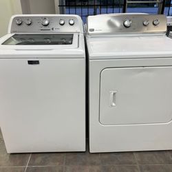 Maytag Washer And Electric Dryer Set 