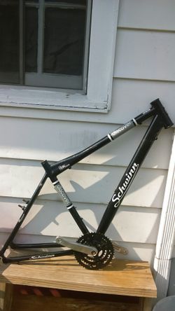 Schwinn"discover "frame