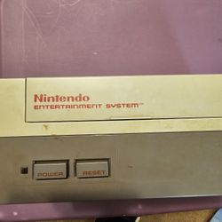 Nintendo Entertainment System (NES)
