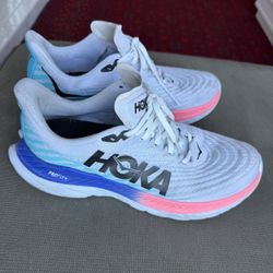 Hoka Size 11