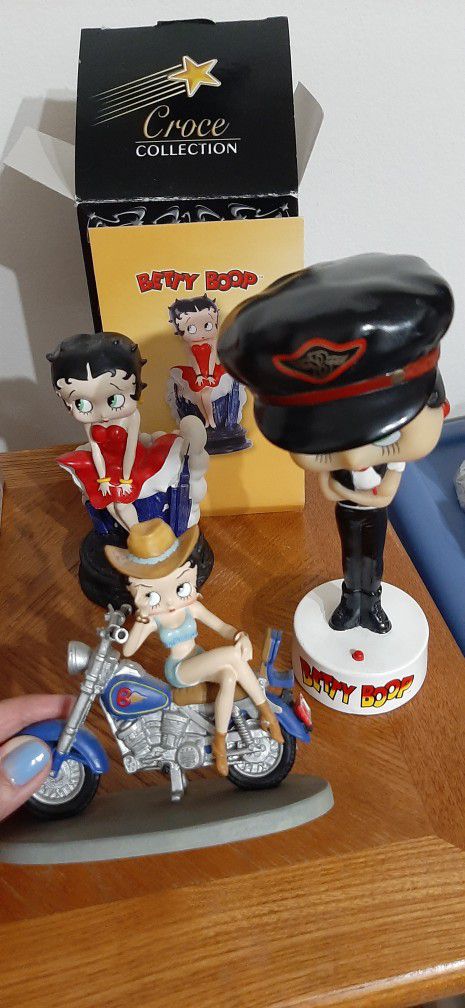 BETTY BOOP COLLECTIBLES 