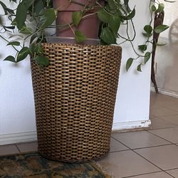 Plant Stand