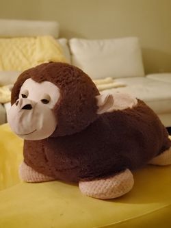 Stuffed animal sit/ride on 🐒 monkey decoration for a kids room