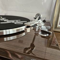 Retro Record Player