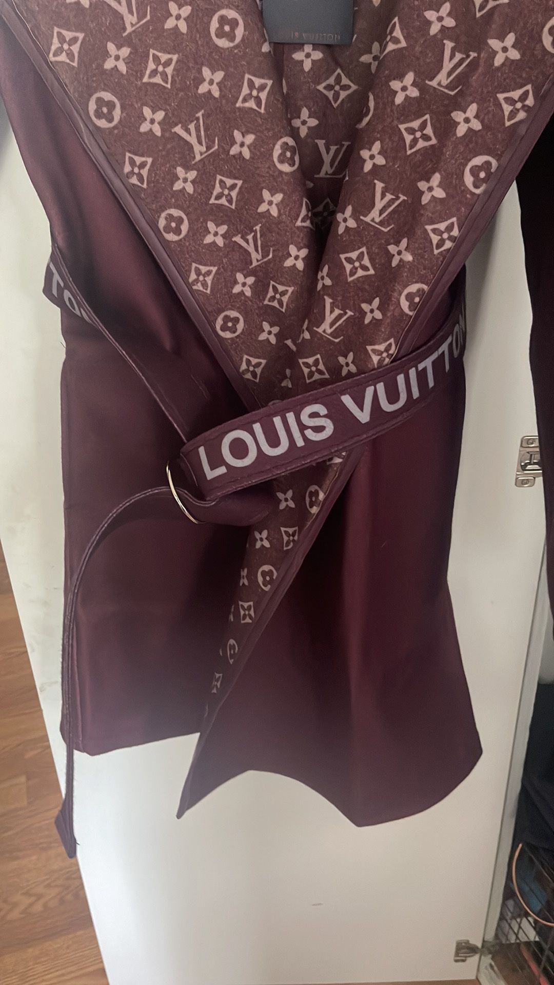Louis Vuitton® Signature Double-faced Coat Black. Size 50