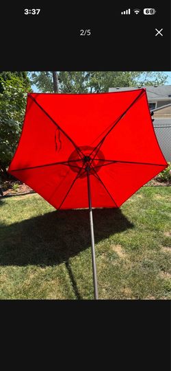 Outdoor Patio Umbrella 7.5 Ruby Red