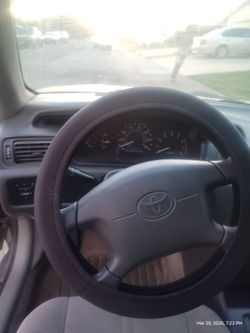 Toyota Camry CE 1999
