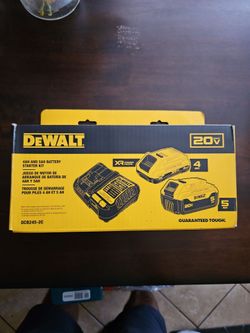 Dewalt 20v 4AH 5AH XR BATTERY CHARGER STARTER KIT