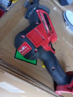 HACKZALL FUEL Milwaukee m18  no pila solo erramienta