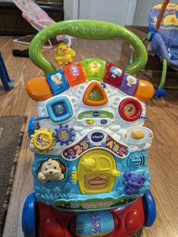 VTech Baby Walker : Pet Free/Smoke Free Home 