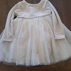 Little Girls White Dress 24M.