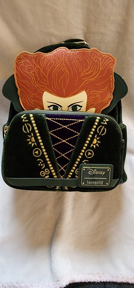 Hocus Pocus Loungefly Winfred mini backpack Limited edition
