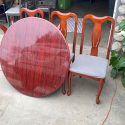 Dining Table And 3 Chairs 