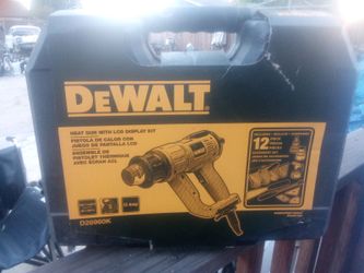 DEWALT Heat Gun Kit with LCD Display (D26960K) - Sealed