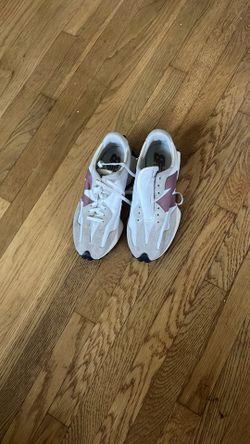 New balance shoes