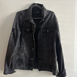 Request Distressed Men’s Denim Jacket
