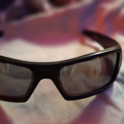 Gascan Oakleys * Brand New *