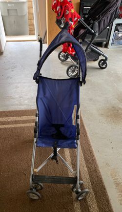 Easy fold stoller $3