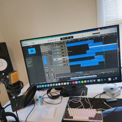 43" Samsung Odyssey Neo G7 Smart TV/Monitor