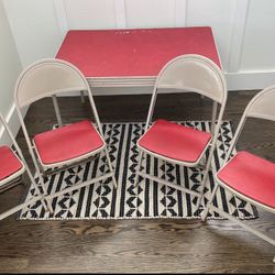 Vintage Durham Kids Table & Chairs
