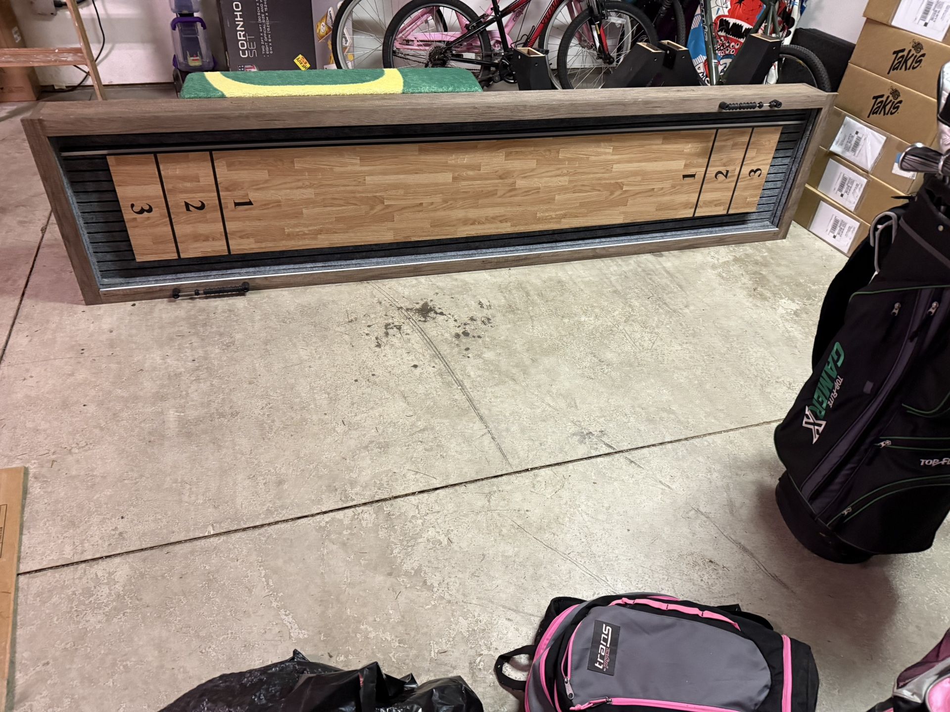 9ft Shuffle Board Table