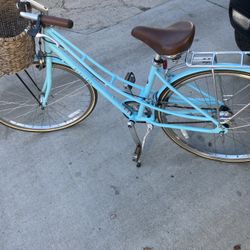 Electra - Woman’s Cruiser Bike - Turquoise 