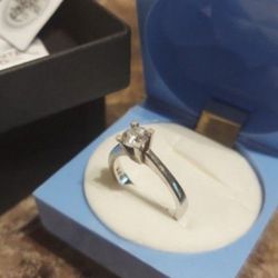 SWAROVSKI ZIRCONIA ENGAGEMENT 925 STERLING SILVER RINGS💍SIZE 7