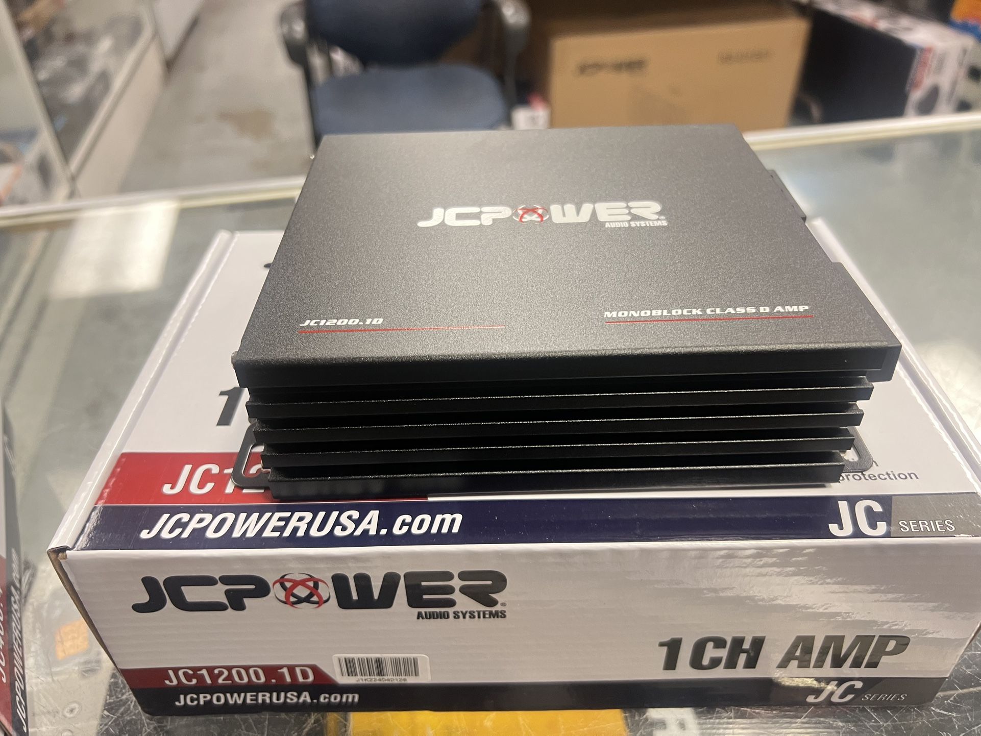 1200 Watts Amplifier.. Brand New