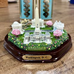 5” Washington DC Landmark Desk Statue