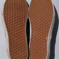 Vans (Left Out In The Sun) Size: M9 & W 10.5 • VANS OFF THE WALL, Used Shoes, Faded Footwear, Skateboard Shoe's, Athletic Foot Wear, Props, Movie Prop