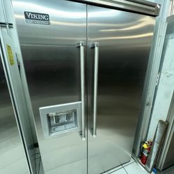 Viking 48” Built In Refrigerator/yr Warranty 
