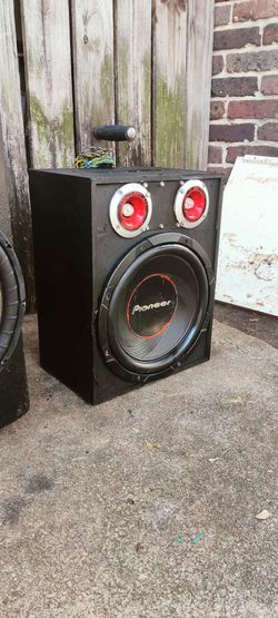 12 inch pioneer subwoofer 400 w RMS $25