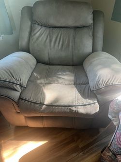 BROWN  Leather Recliner Chair