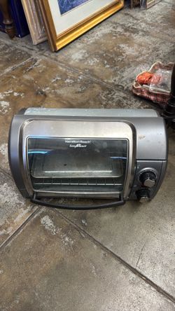 Hamilton Beach Easy Reach  With Roll Top Door  4 Slice Rooster Oven