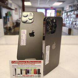 iPhone 14 Pro Max 256GB Factory Unlocked Excellent Condition - On New Year Special Cash Deal $539