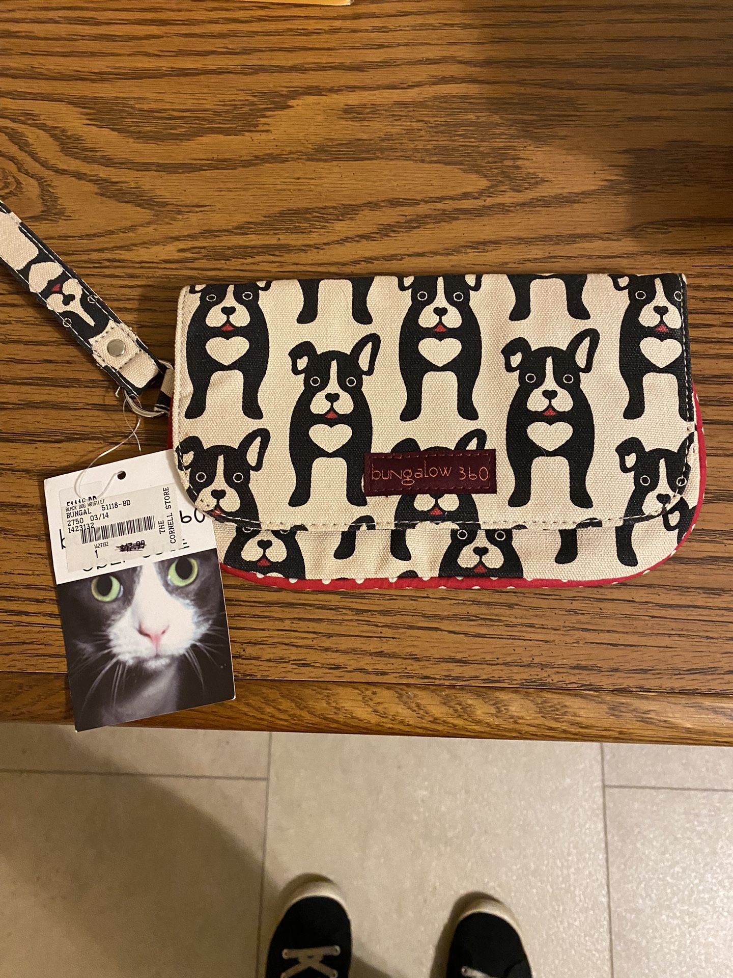 NWT Bungalow 360 Vegan Canvas Black Dog Wristlet