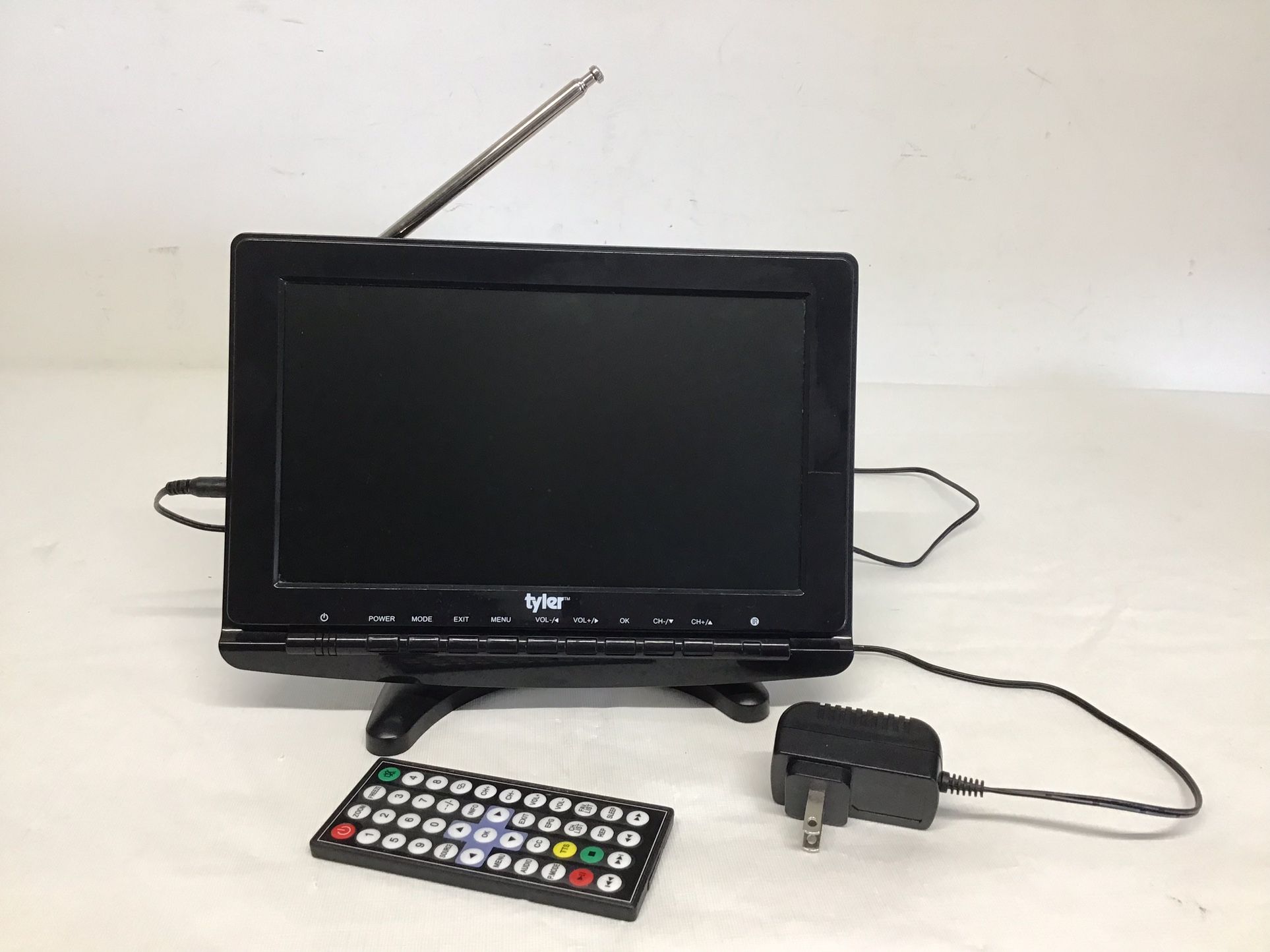 Tyler Widescreen LCD TV