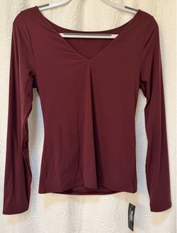 New With Tags, White House Black Market Forme Top In Size Medium