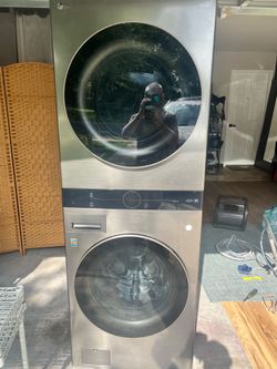 LG thinQ washer and dryer set
