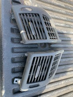 2002 to 2007 Mercedes Benz E class air vents parts