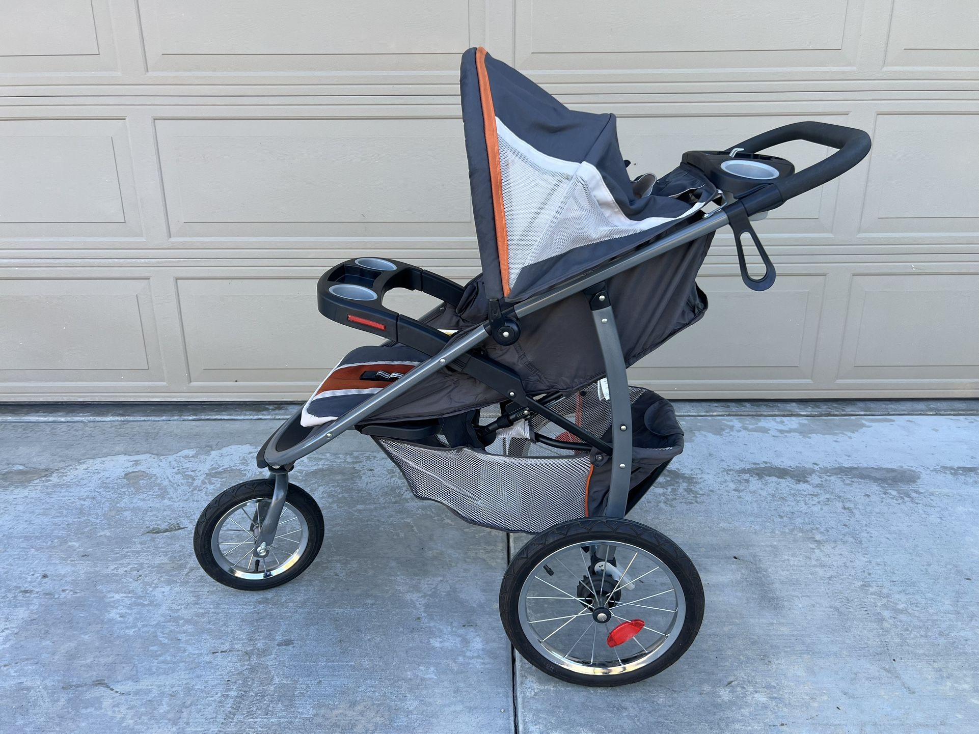 Graco Fast Action Click Connect Tangerine Jogger Stroller